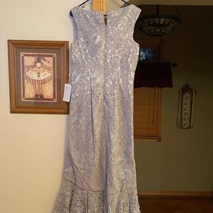 Brand new with tags. Grey gown with shawl.